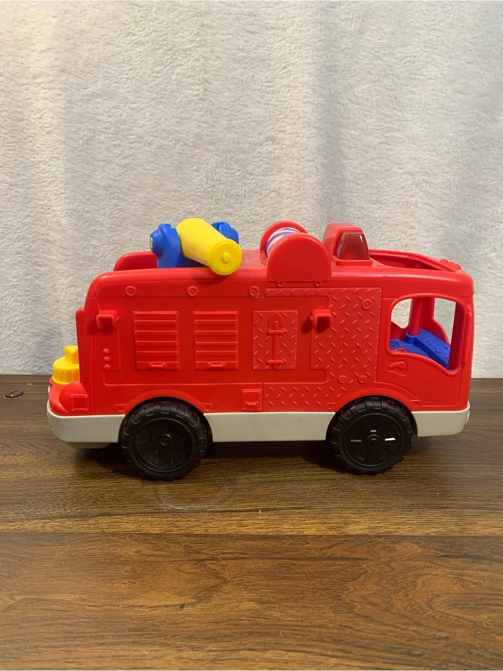 Fisher-Price Little People Red Fire Truck Preschool Toy Vehicle